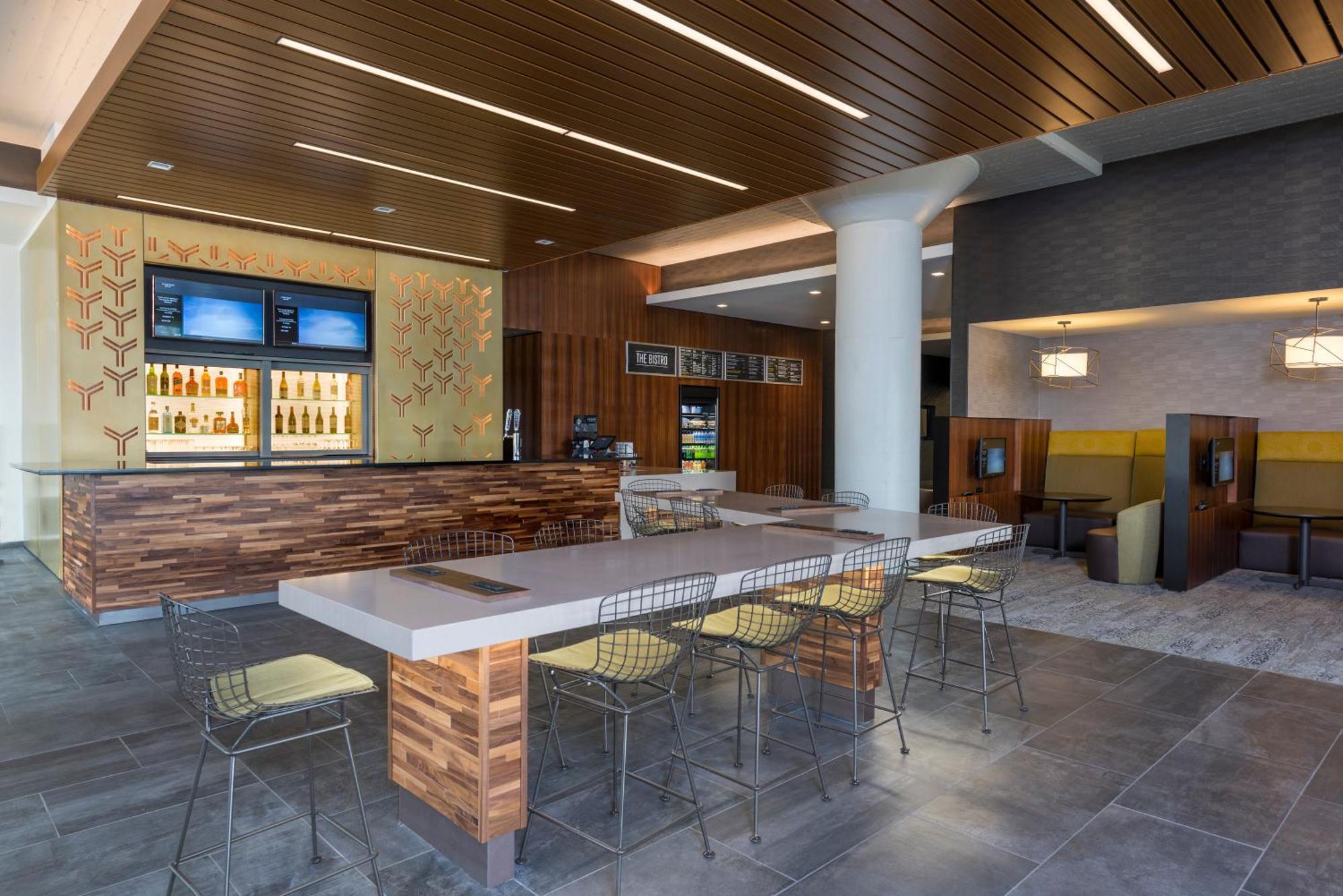 Courtyard By Marriott Waterloo Cedar Falls Extérieur photo